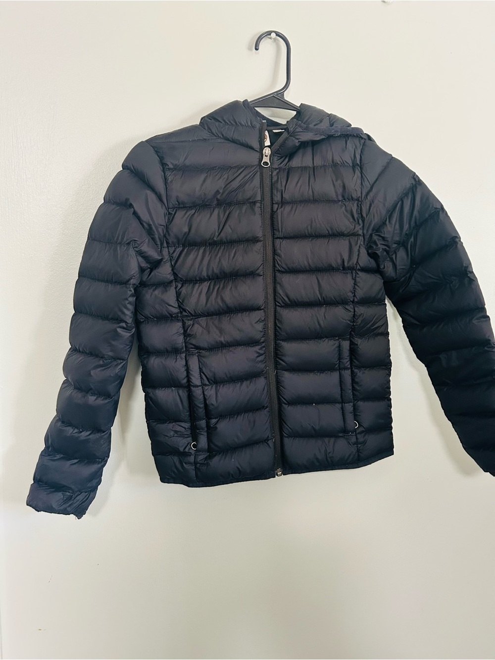 Bass Pro Shops Kids Black Hooded Puffer Jacket SZ M